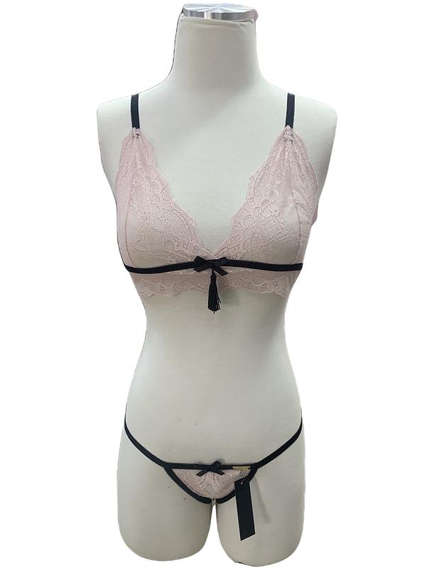 Petal Lace Crotchless Set