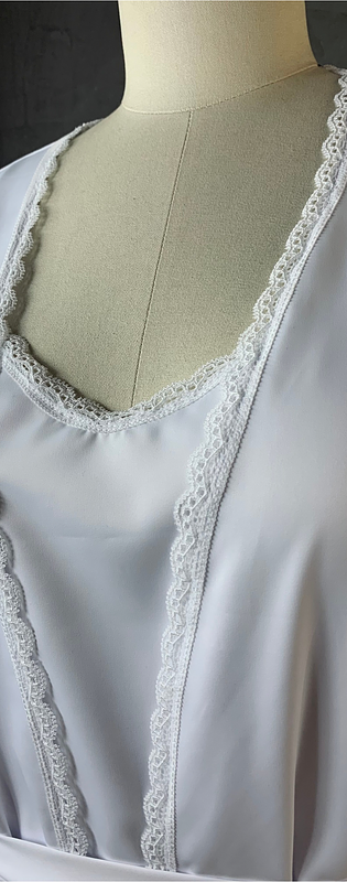 Simple Long Getting Ready White Kimono + Short Slip