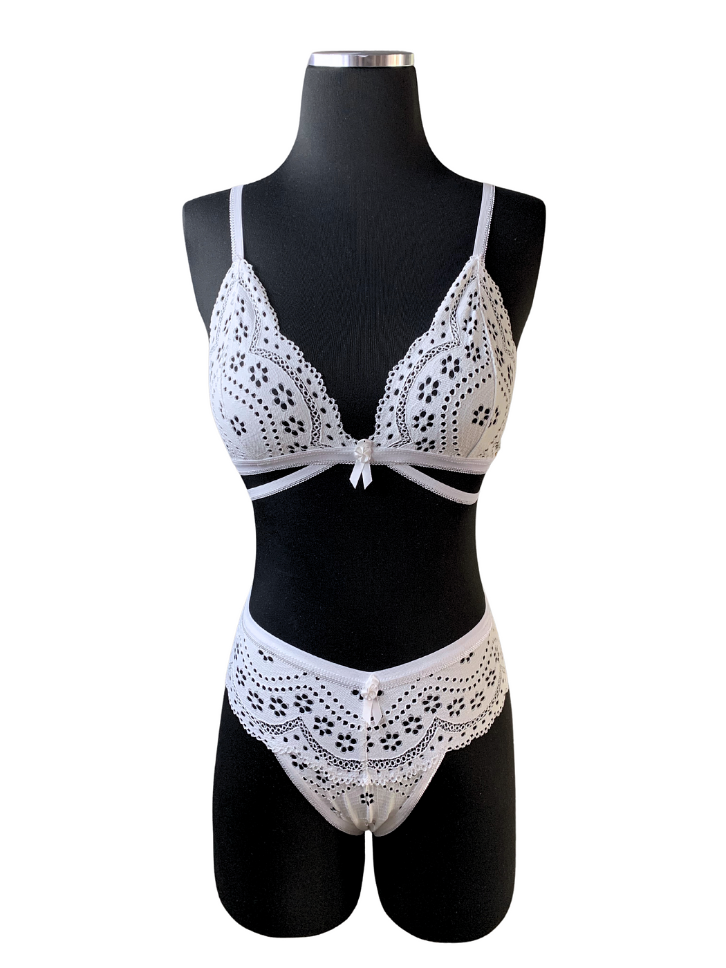 Chicness On Point White Lingerie Set