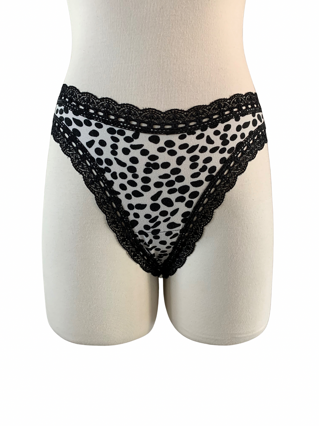Daily Use Print Lace Thong - Image 2