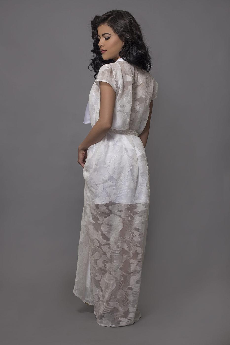 Whisper White Limited Edition Kimono+Slip - Image 4