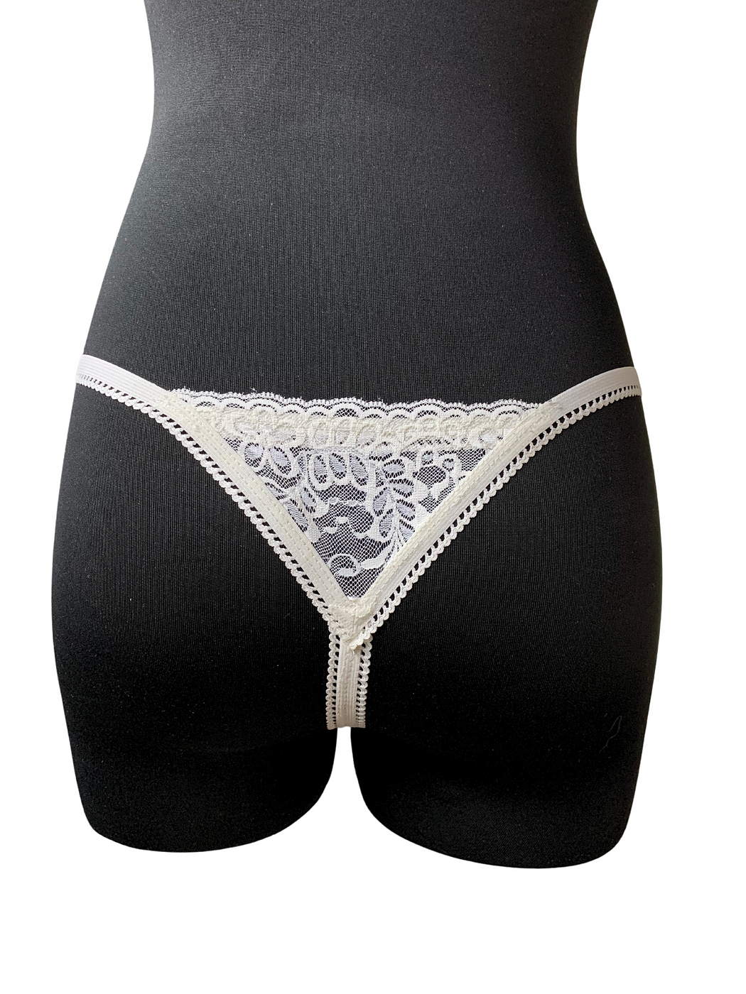 Ivory Lingerie Set - Image 4