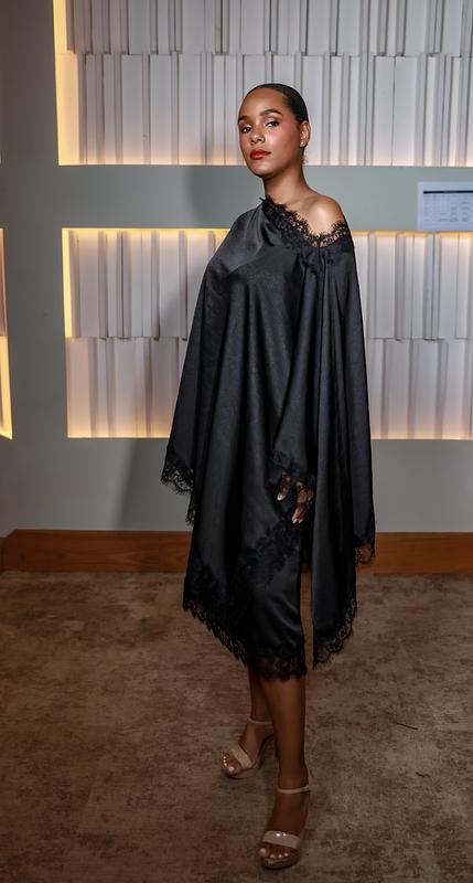 Symphony Lace Black Kaftan Set