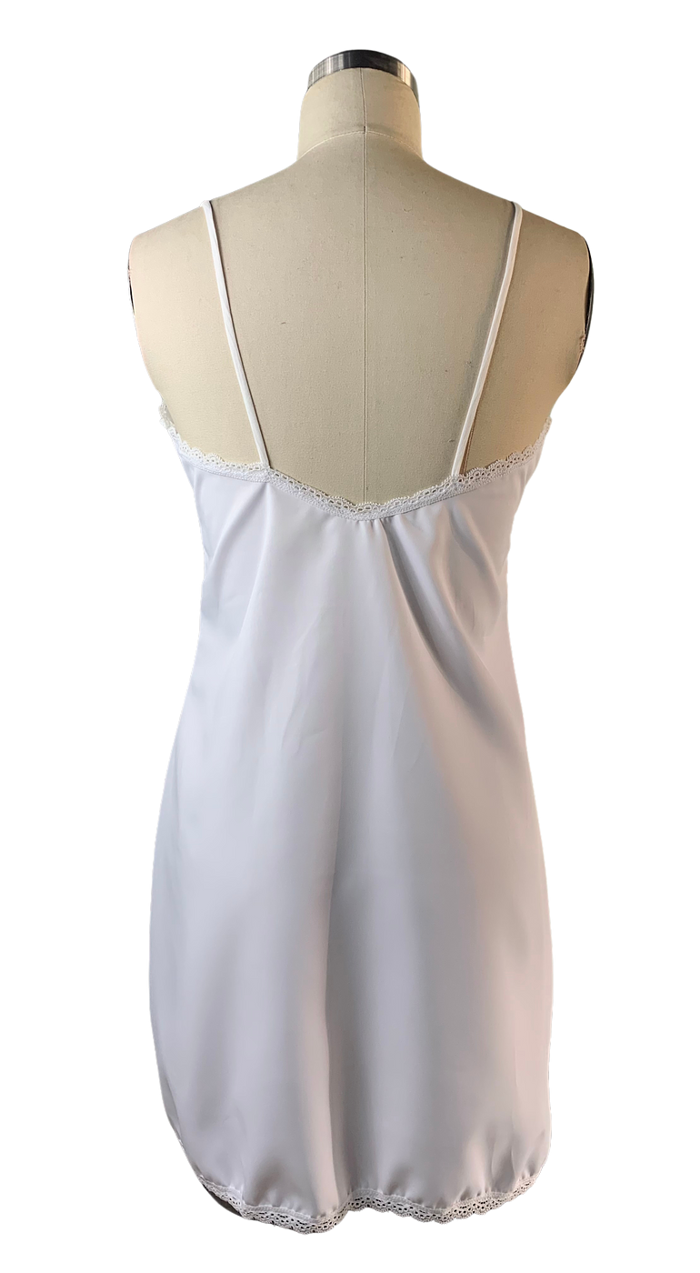 Simple Short Getting Ready White Slip - Image 2