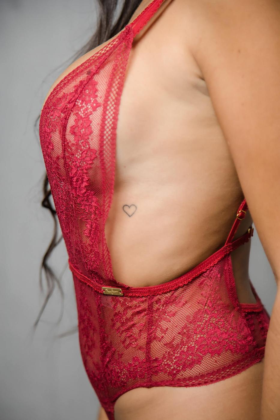 Carmesí Signature Bodysuit - Image 3