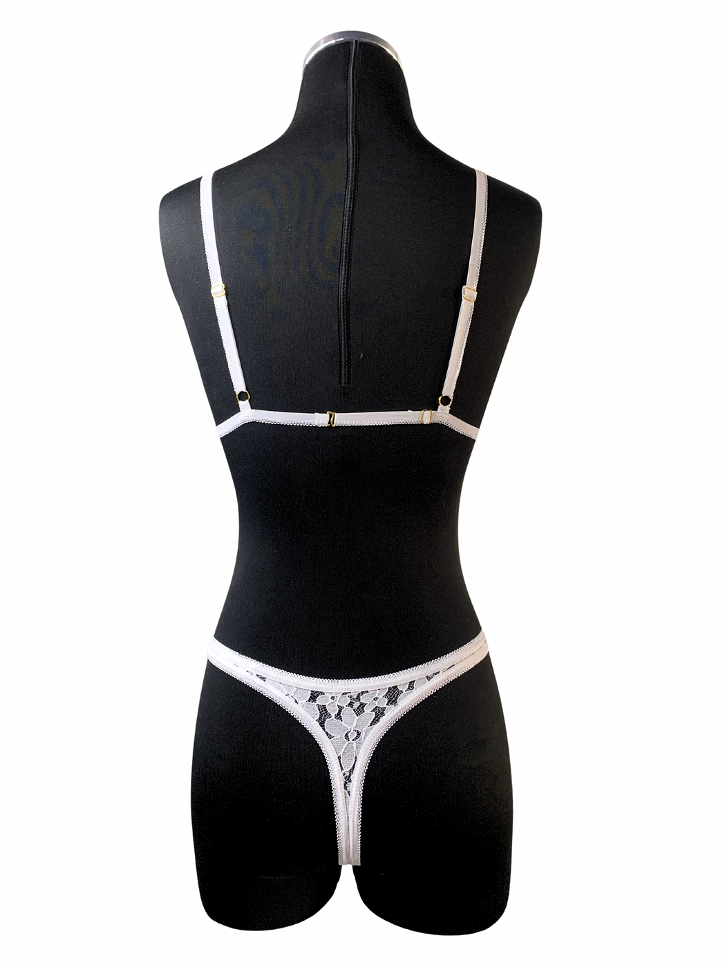 Peaceful White Lingerie Set - Image 2