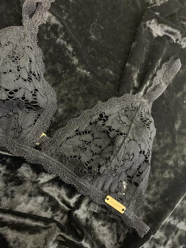 Signature Fabric Simple Bralette