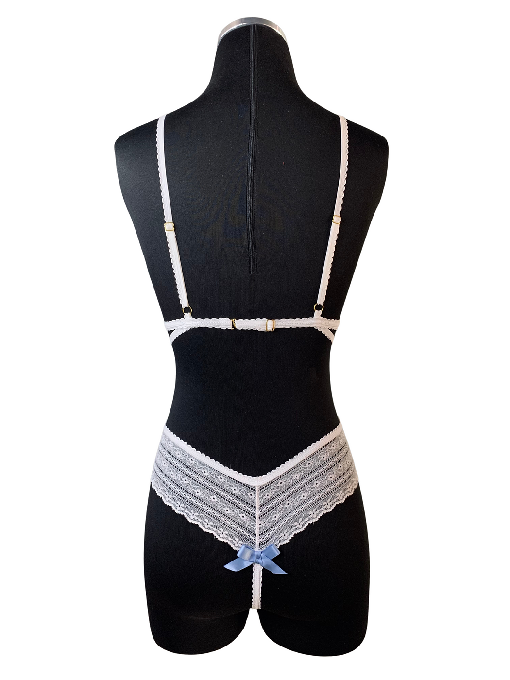 Bride On Point White Lingerie Set - Image 2