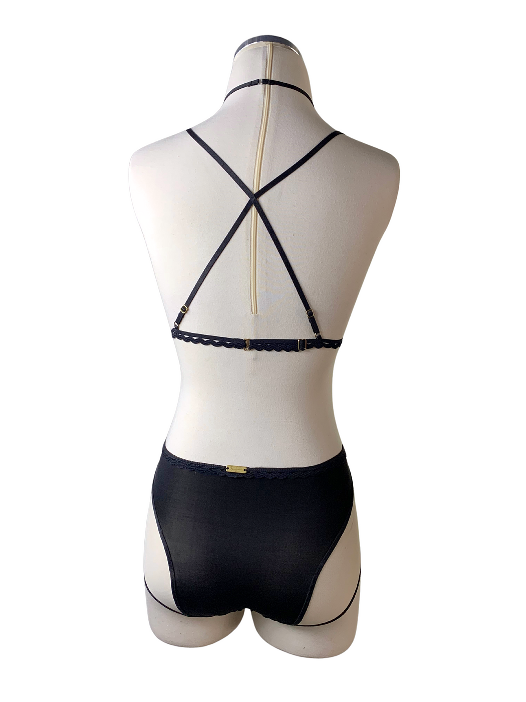 Onyx Crossed Lace & High Waisted Lingerie Set - Image 2