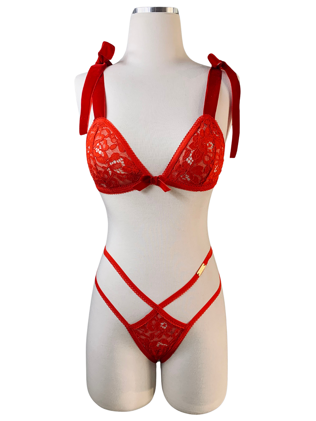 Sexiest Valentine’s Crotchless Rouge Set