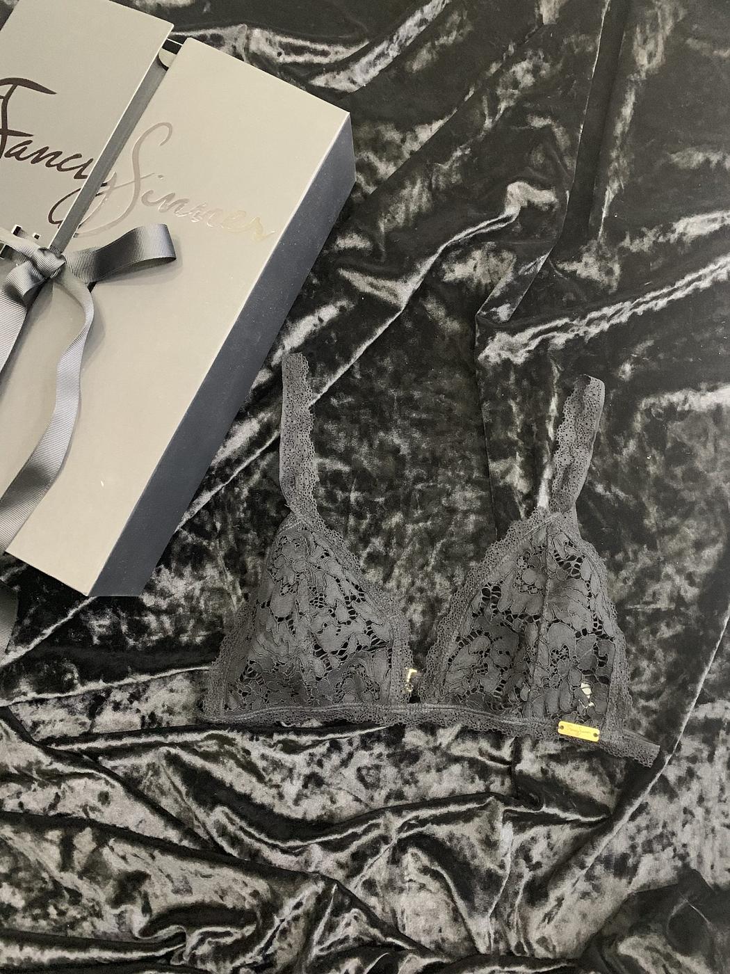 Signature Fabric Simple Bralette - Image 2