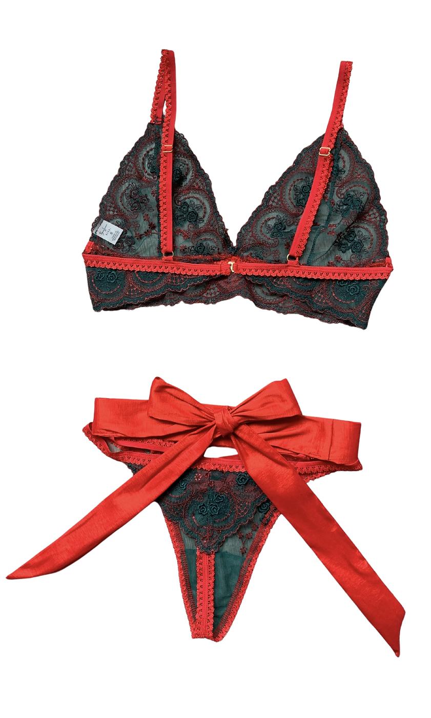 Unwrap Me Christmas Gift Lingerie Set - Image 2