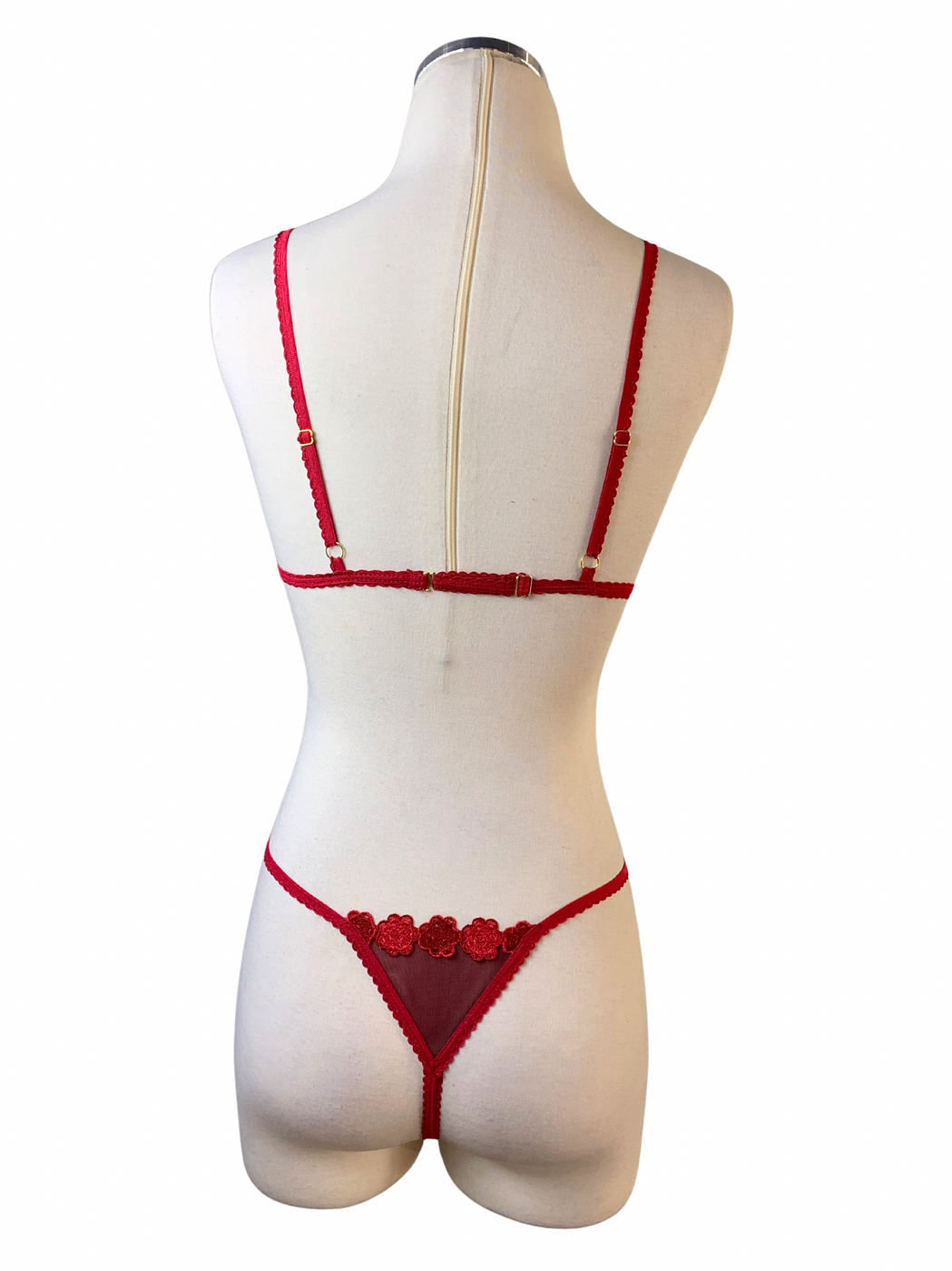 Carmesí Lingerie Set - Image 2