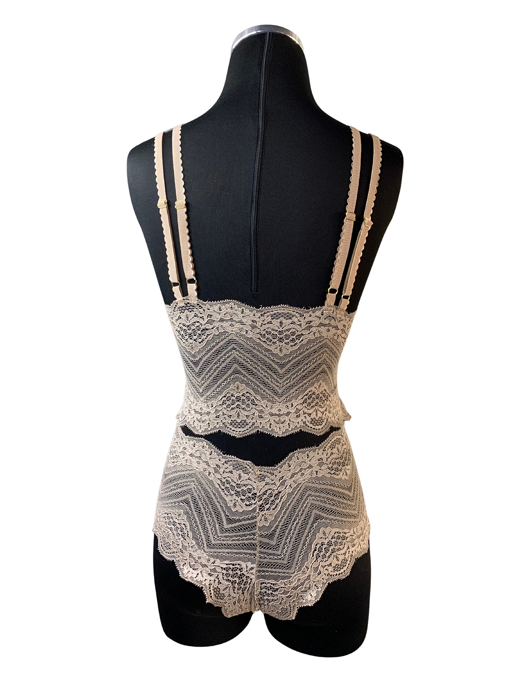 11:11 Nude Cheeky Set - Image 2